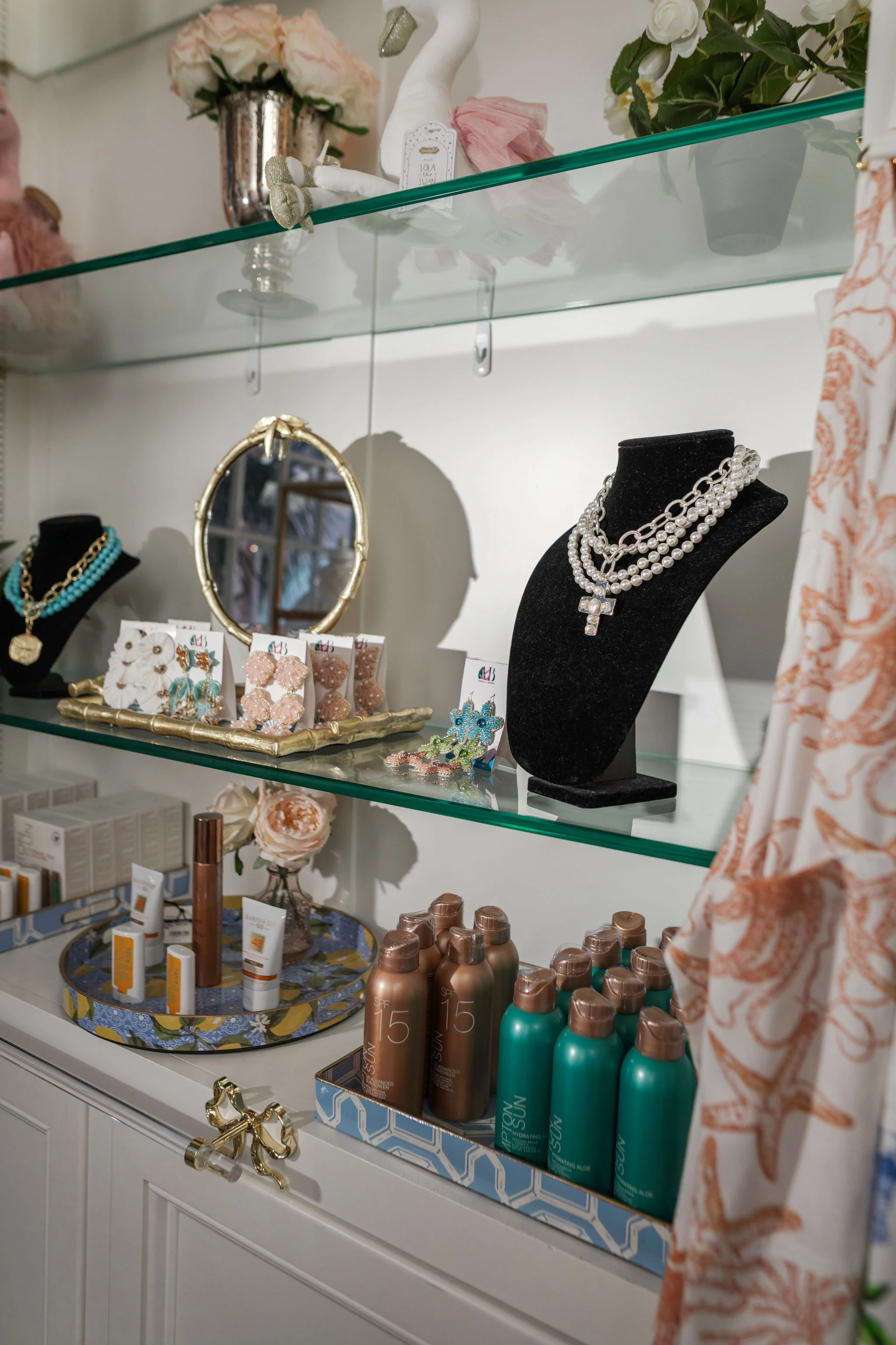 Distinctive Finds