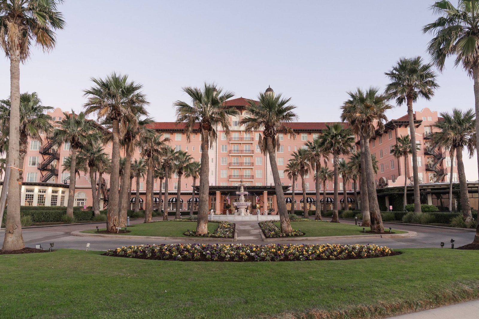 Center Lawn